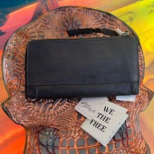 NWT Free People We The free Emerson Black Leather  Wallet
